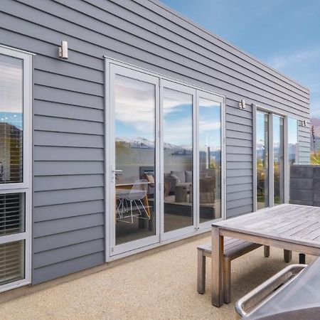 Villa Infinity And Beyond Wanaka Esterno foto