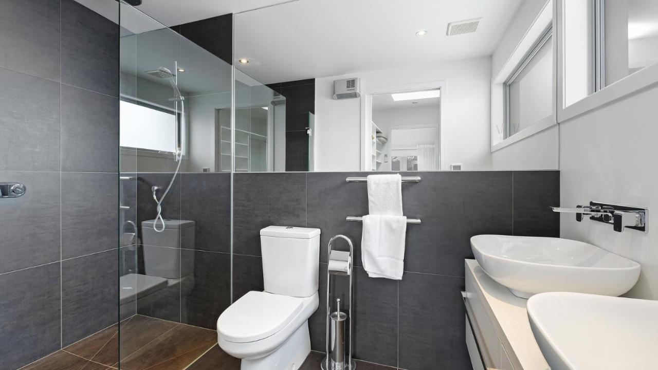 Villa Infinity And Beyond Wanaka Esterno foto