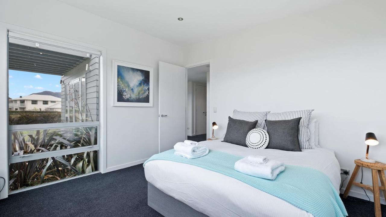 Villa Infinity And Beyond Wanaka Esterno foto